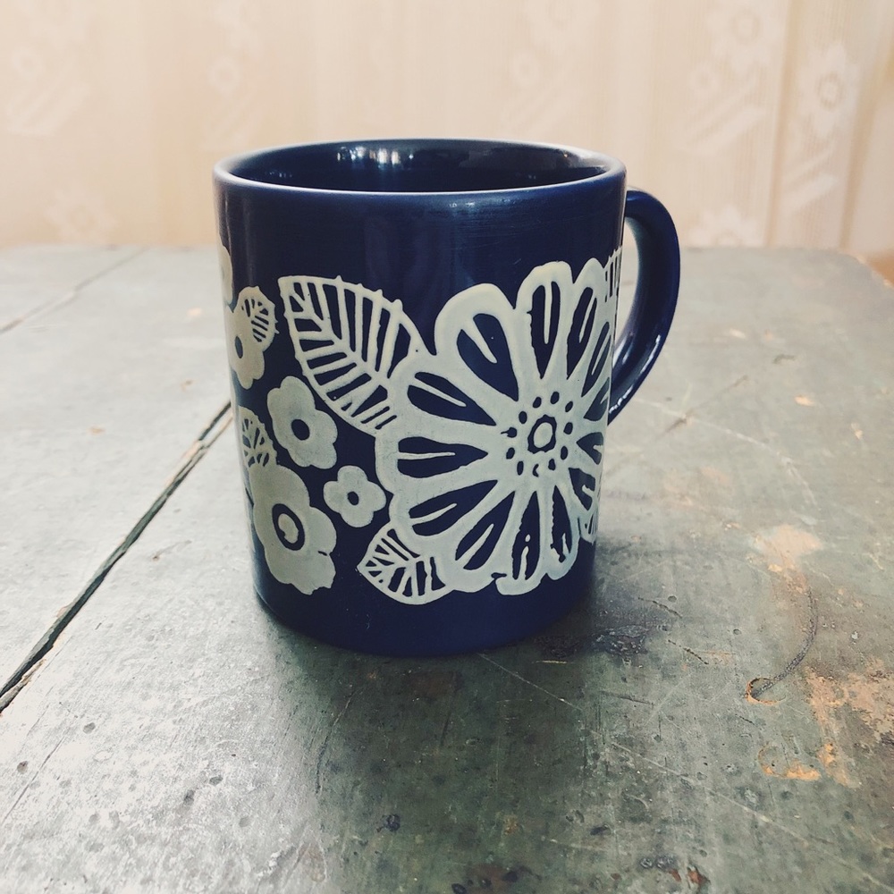 Vintage Grindley England Retro Floral Navy Mug